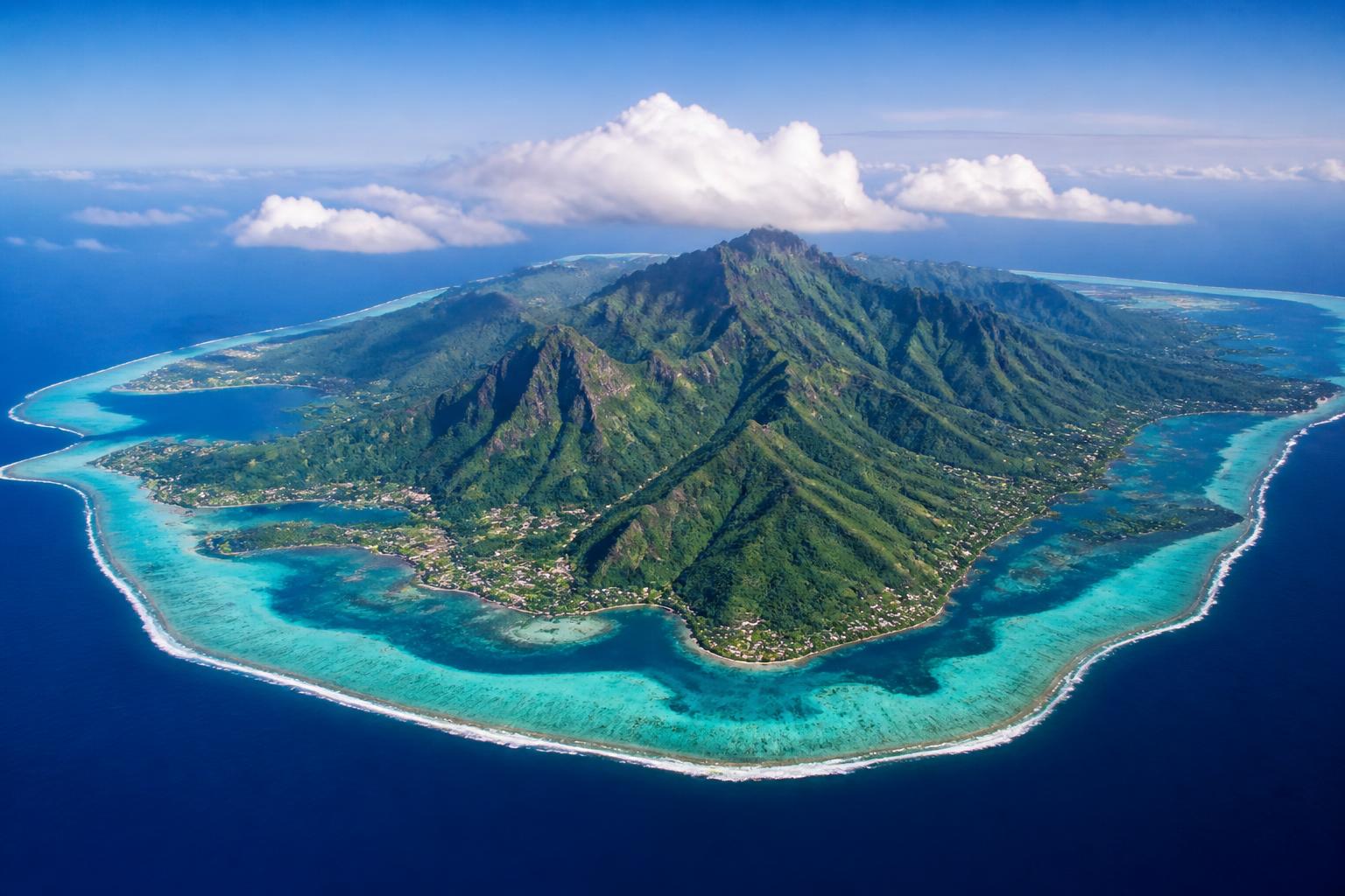 découvrez la carte du monde de tahiti avec sa localisation précise, ses coordonnées géographiques et des informations détaillées sur cette île paradisiaque.